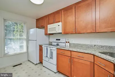 7616 Wood Mist Lane, Falls Church, VA 22043 - Photo 7