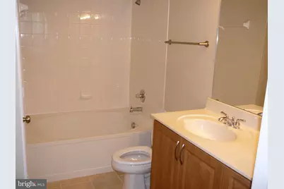 12958 Centre Park Circle #120, Herndon, VA 20171 - Photo 5