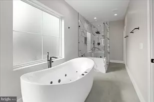 1600 Lafayette Dr, Alexandria, VA 22308 - Photo 33