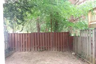 5565 Peppercorn Dr, Burke, VA 22015 - Photo 5