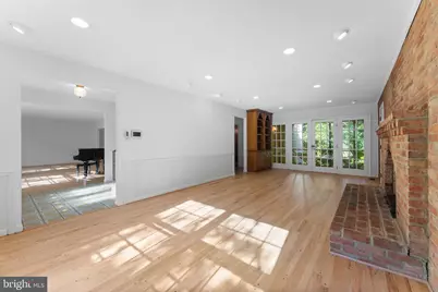 1560 Forest Villa Lane, McLean, VA 22101 - Photo 9