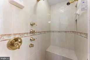 1560 Forest Villa Ln, McLean, VA 22101 - Photo 31