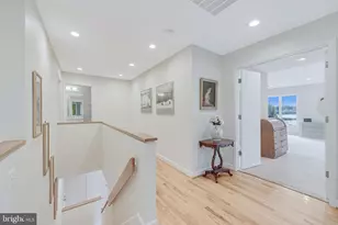 1933 Lakeport Way, Reston, VA 20191 - Photo 31