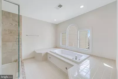 1933 Lakeport Way, Reston, VA 20191 - Photo 37