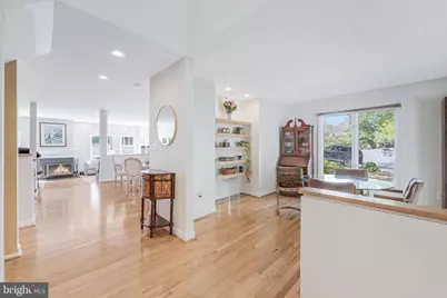 1933 Lakeport Way, Reston, VA 20191 - Photo 5