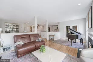 1933 Lakeport Way, Reston, VA 20191 - Photo 27