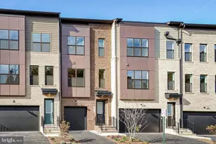 1624 Fellowship Sq, Reston, VA 20190 - Photo 17