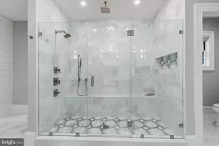 7002 A River Oaks Dr, McLean, VA 22101 - Photo 25
