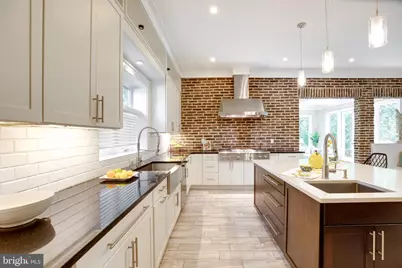 510 Walker Street SW, Vienna, VA 22180 - Photo 27