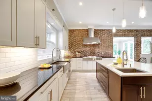 510 Walker St SW, Vienna, VA 22180 - Photo 27