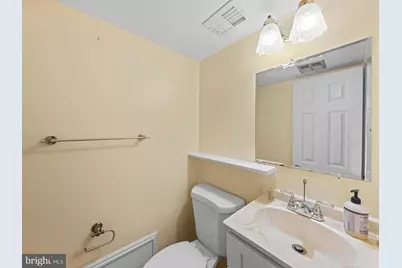 4783 Kandel Court, Annandale, VA 22003 - Photo 37