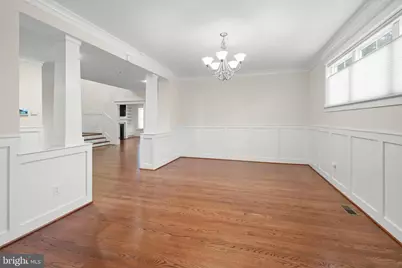 217 Pleasant Street SW, Vienna, VA 22180 - Photo 25
