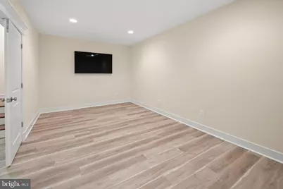 217 Pleasant Street SW, Vienna, VA 22180 - Photo 69