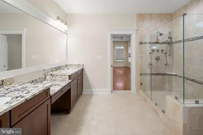 217 Pleasant Street SW, Vienna, VA 22180 - Photo 55