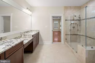 217 Pleasant St SW, Vienna, VA 22180 - Photo 55