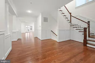 217 Pleasant St SW, Vienna, VA 22180 - Photo 27