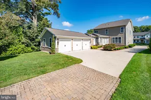 217 Pleasant St SW, Vienna, VA 22180 - Photo 7