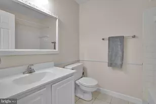 1439 Northgate Square, Reston, VA 20190 - Photo 19