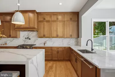 7306 Sportsman Drive, Falls Church, VA 22043 - Photo 17