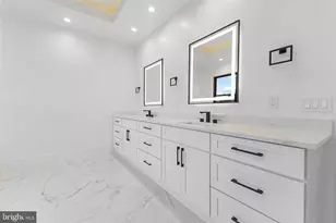 1920 Hileman Rd, Falls Church, VA 22043 - Photo 7