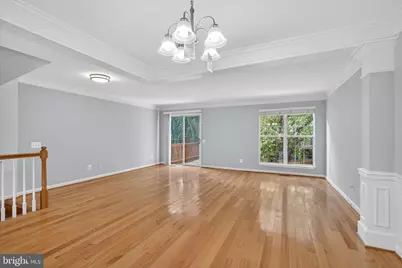 1055 Lexus Way, Herndon, VA 20170 - Photo 5