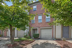 1055 Lexus Way, Herndon, VA 20170 - Photo 1