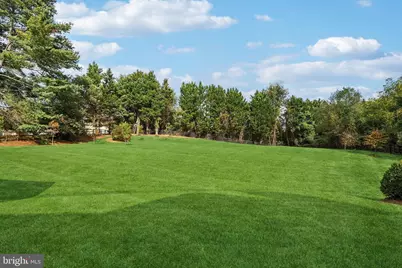 1039 Harriman Street, Great Falls, VA 22066 - Photo 7