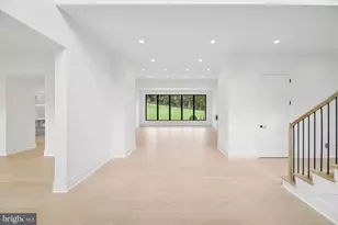 1039 Harriman St, Great Falls, VA 22066 - Photo 21