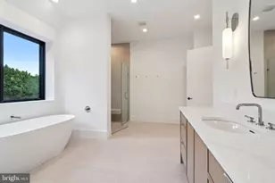 1039 Harriman St, Great Falls, VA 22066 - Photo 55