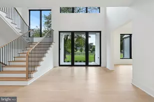 1039 Harriman St, Great Falls, VA 22066 - Photo 19