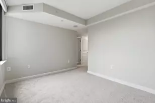 2451 Midtown Ave, Alexandria, VA 22303 - Photo 7