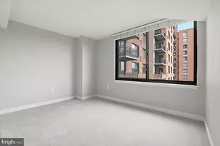 2451 Midtown Ave, Alexandria, VA 22303 - Photo 5