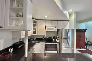 2403 Shreve Hill Rd, Dunn Loring, VA 22027 - Photo 15