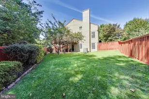 7472 Cross Gate Ln, Alexandria, VA 22315 - Photo 37