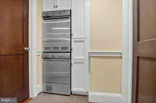 8360 Greensboro Dr, McLean, VA 22102 - Photo 19