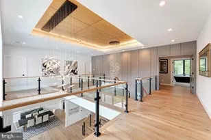 6908 Southridge Dr, McLean, VA 22101 - Photo 27