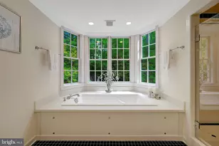 1110 Brook Valley Ln, McLean, VA 22102 - Photo 45