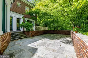 1110 Brook Valley Ln, McLean, VA 22102 - Photo 85