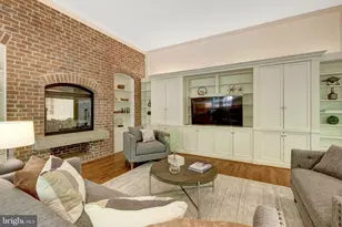 1110 Brook Valley Ln, McLean, VA 22102 - Photo 29
