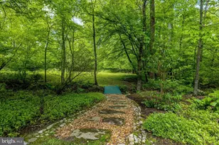 1110 Brook Valley Ln, McLean, VA 22102 - Photo 93