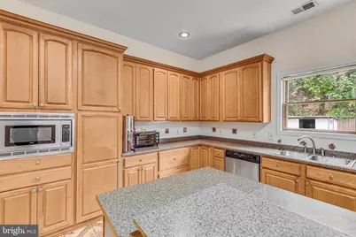 7412 Marc Drive, Falls Church, VA 22042 - Photo 19