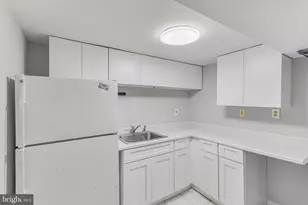 7412 Marc Dr, Falls Church, VA 22042 - Photo 43