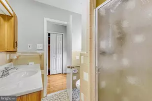 7412 Marc Dr, Falls Church, VA 22042 - Photo 27