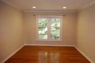 7014 Maple Tree Ln, Springfield, VA 22152 - Photo 7