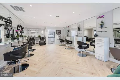 762-B Walker Road, Great Falls, VA 22066 - Photo 9