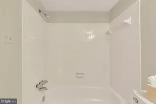 4344 Rolling Stone Way, Alexandria, VA 22306 - Photo 33