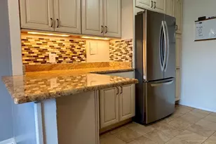 2300 Pimmit Dr, Falls Church, VA 22043 - Photo 7