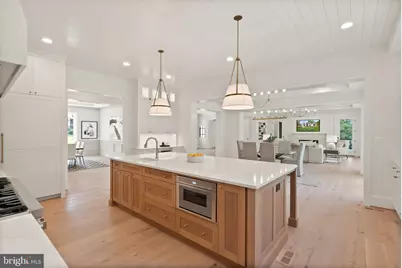 1104 Sharon Court, McLean, VA 22101 - Photo 9