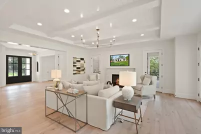 1104 Sharon Court, McLean, VA 22101 - Photo 5