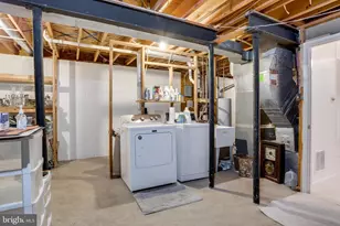 8623 Pappas Way, Annandale, VA 22003 - Photo 33